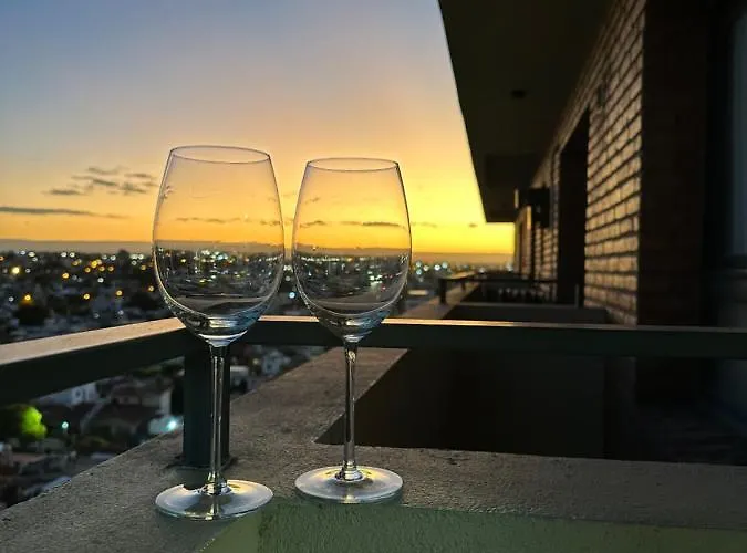 Departamento Premium Con Hermosa Vista A Las Montanas Y Un Atardecer Magnifico