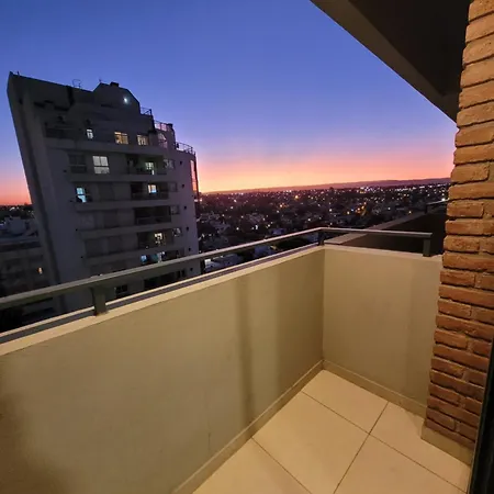 Departamento Premium Con Hermosa Vista A Las Montanas Y Un Atardecer Magnifico Cordoba Exterior photo